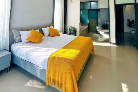 House in Pattaya, Thailand 3 bedrooms № 157730
