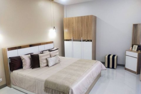 House in Pattaya, Thailand 4 bedrooms № 157731 - photo 9