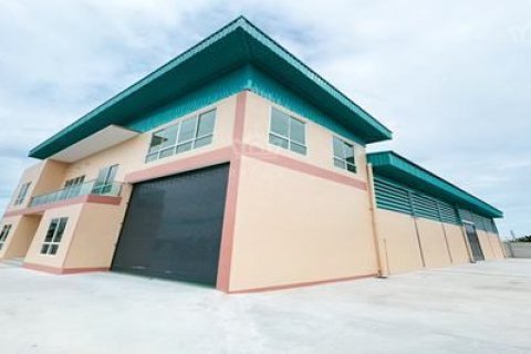 Warehouse in Sam Phran, Thailand № 171832