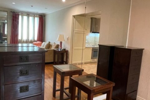 Кондоминиум с 2 спальнями в Банг Раке, Бангкок, Таиланд № 171831 - фото 3