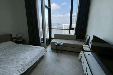 Studio dans le Condo à Khlong San, Bangkok, Thaïlande  № 155041 - photo 1