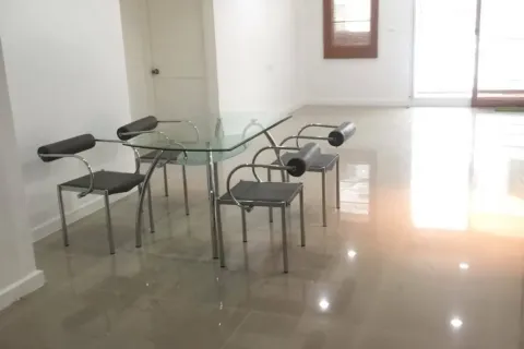 Кондоминиум с 2 спальнями в Клонг Тоэй, Бангкок, Таиланд № 155040 - фото 1