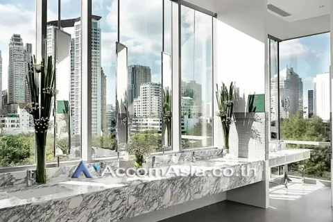 Condo in Pathum Wan, Bangkok, Thailand, 3 bedrooms № 215577 - photo 21