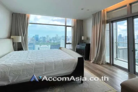Condo in Pathum Wan, Bangkok, Thailand, 3 bedrooms № 215577 - photo 13
