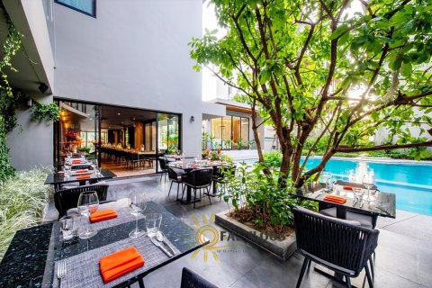 Condo in Bang Tao, Thailand, 1 bedroom № 179256 - photo 14