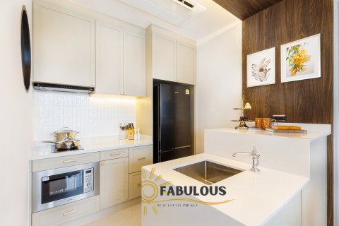 Condo in Bang Tao, Thailand, 1 bedroom № 179253 - photo 14