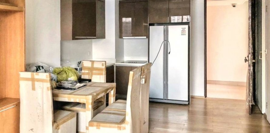 Кондоминиум с 1 спальней в Пхракханонге, Бангкок, Таиланд № 118985