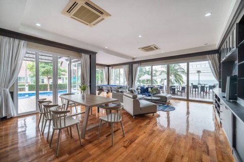 Вилла в Банг Саре, Таиланд с 5 спальнями № 118984 - фото 9