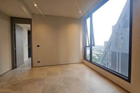 Condo in Bangkok, Thailand, 2 bedrooms  № 118983 - photo 6