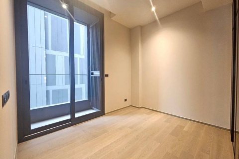 Condo in Bangkok, Thailand, 2 bedrooms  № 118983 - photo 7