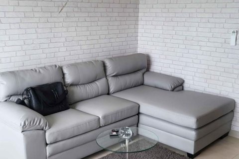 Studio dans le Condo à Samut Prakan, Thaïlande № 137409 - photo 5