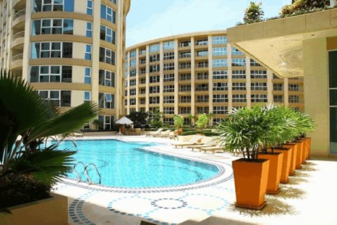 Apartment in Pattaya, Thailand 2 bedrooms № 193223