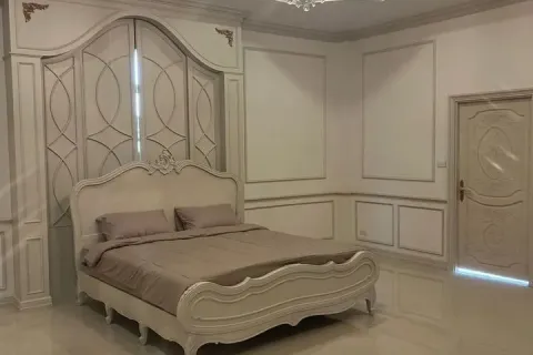 Haus in Bang Bon, Bangkok, Thailand 10 Schlafzimmer № 219890 - Foto 10