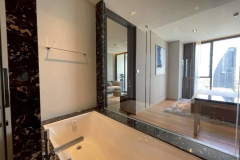 Studio dans le Condo à Khlong Toei, Bangkok, Thaïlande  № 153549 - photo 9