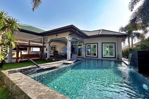 Maison à Pattaya, Thaïlande 3 chambres № 196062