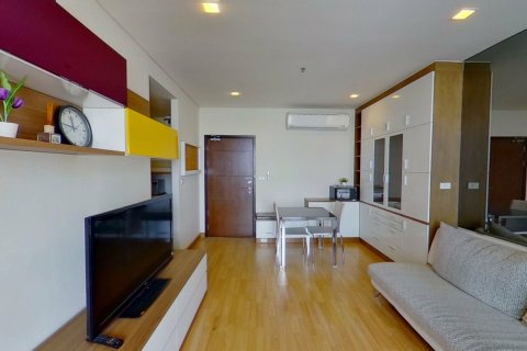 Studio dans le Condo à Watthana, Bangkok, Thaïlande  № 169407 - photo 2