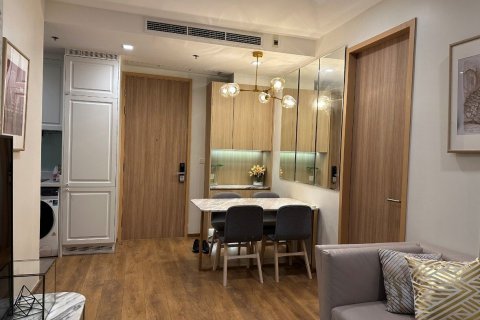 Condo à Watthana, Bangkok, Thaïlande, 2 chambres  № 137362 - photo 4