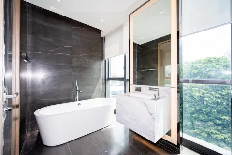 Condo in Watthana, Bangkok, Thailand, 2 bedrooms  № 160712 - photo 3