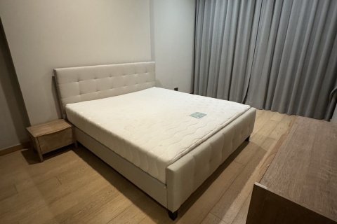 Condo in Watthana, Bangkok, Thailand, 2 bedrooms  № 160712 - photo 17