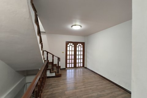 Таунхаус в Паттайе, Таиланд с 4 спальнями  № 160714 - фото 27