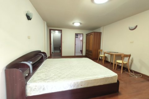 Таунхаус в Паттайе, Таиланд с 4 спальнями  № 160714 - фото 16