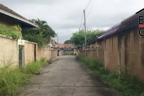 Terreno en Pattaya, Tailandia № 212736 - foto 6