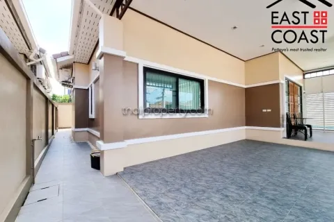 Casa de 3 dormitorios en Pattaya, Tailandia № 212735 - foto 6