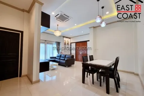 Casa de 3 dormitorios en Pattaya, Tailandia № 212735 - foto 5