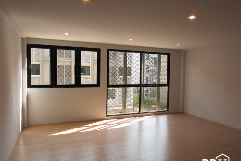 Townhouse in Bangkok, Thailand 3 bedrooms № 189670