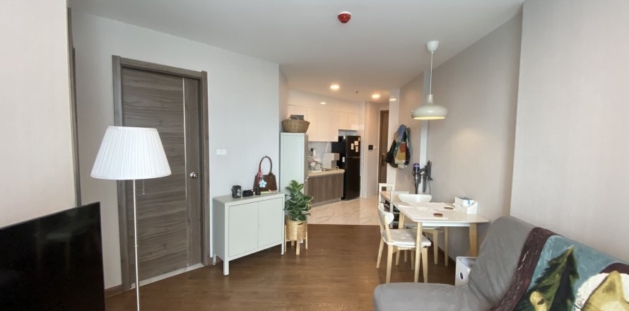 Студия в кондо в Хуай Кванге, Бангкок, Таиланд № 139921