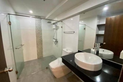 Condo in Khlong Toei, Bangkok, Thailand, 3 bedrooms № 142089 - photo 12