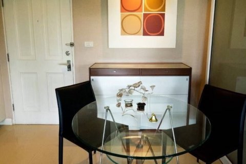 Studio in the Condo in Khlong Toei, Bangkok, Thailand  № 142090 - photo 4