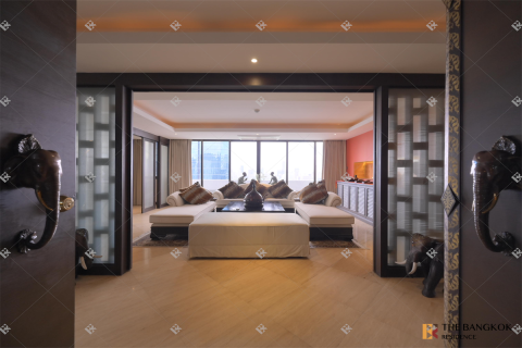 Condo in Bangkok, Thailand, 3 bedrooms № 186420 - photo 6