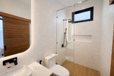 Вилла в Пхукете, Таиланд с 3 спальнями № 169181 - фото 11