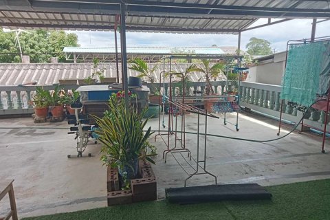 Townhouse in Phrae, Thailand 5 bedrooms № 169179 - photo 7