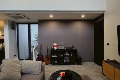 House in San Kamphaeng, Thailand 3 bedrooms № 141440 - photo 27