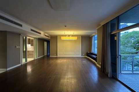 Кондоминиум с 3 спальнями в Патхум Ване, Бангкок, Таиланд № 150094 - фото 4