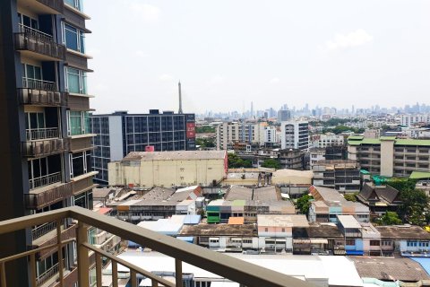 Studio dans le Condo à Bang Phlat, Bangkok, Thaïlande  № 150097 - photo 9