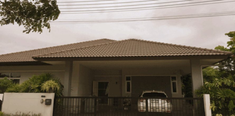 Villa on Jomtien Beach, Pattaya, Thailand 3 bedrooms № 193204