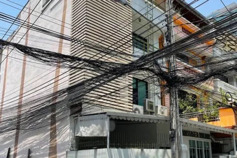 Townhouse à Bang Rak, Bangkok, Thaïlande 4 chambres № 216815