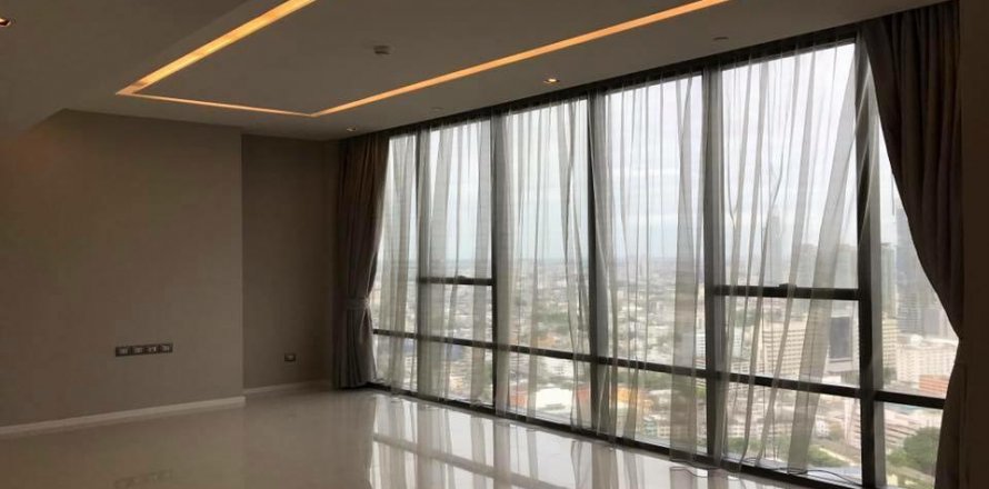 Condo in Sathon, Bangkok, Thailand, 2 bedrooms  № 144096