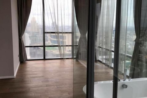 Condo in Sathon, Bangkok, Thailand, 2 bedrooms  № 144096 - photo 6