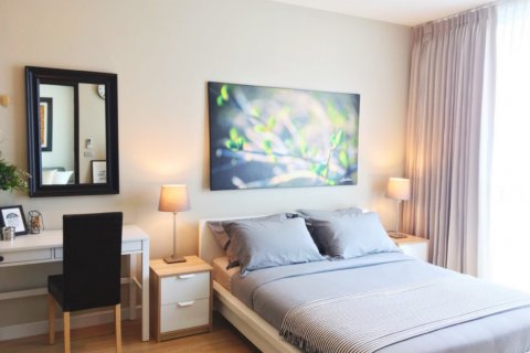 Condo in Phra Khanong, Bangkok, Thailand, 1 bedroom № 144094 - photo 5