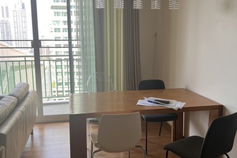 Condo in Bangkok, Thailand, 1 bedroom  № 144093 - photo 2