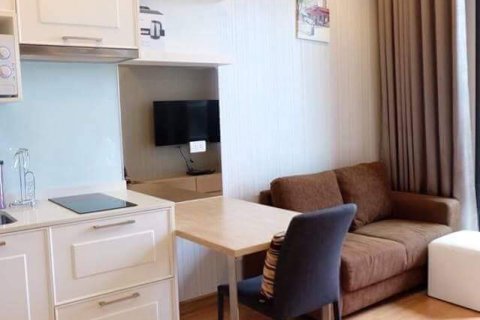 Кондоминиум с 1 спальней в Бангкоке, Таиланд № 144095 - фото 1