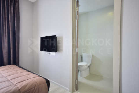 Condo in Bangkok, Thailand, 2 bedrooms № 188963 - photo 9