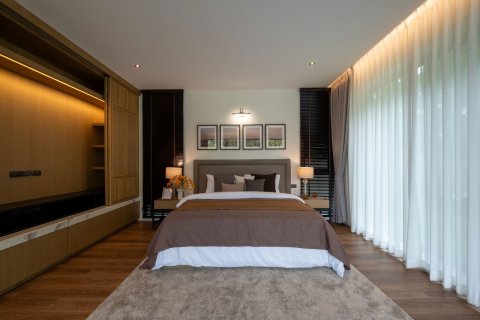 Villa in Chiang Mai, Thailand 4 bedrooms № 155325 - photo 17