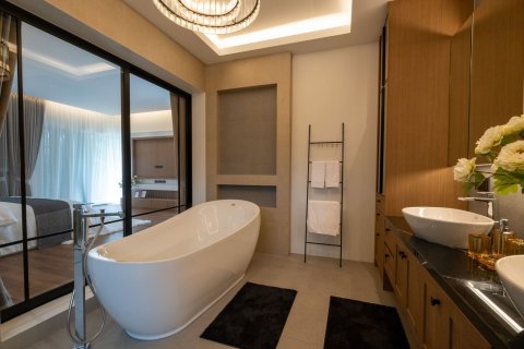 Villa in Chiang Mai, Thailand 4 bedrooms № 155325 - photo 27