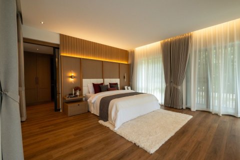 Villa in Chiang Mai, Thailand 4 bedrooms № 155325 - photo 19