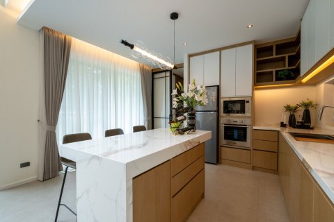 Villa in Chiang Mai, Thailand 4 bedrooms № 155325 - photo 12